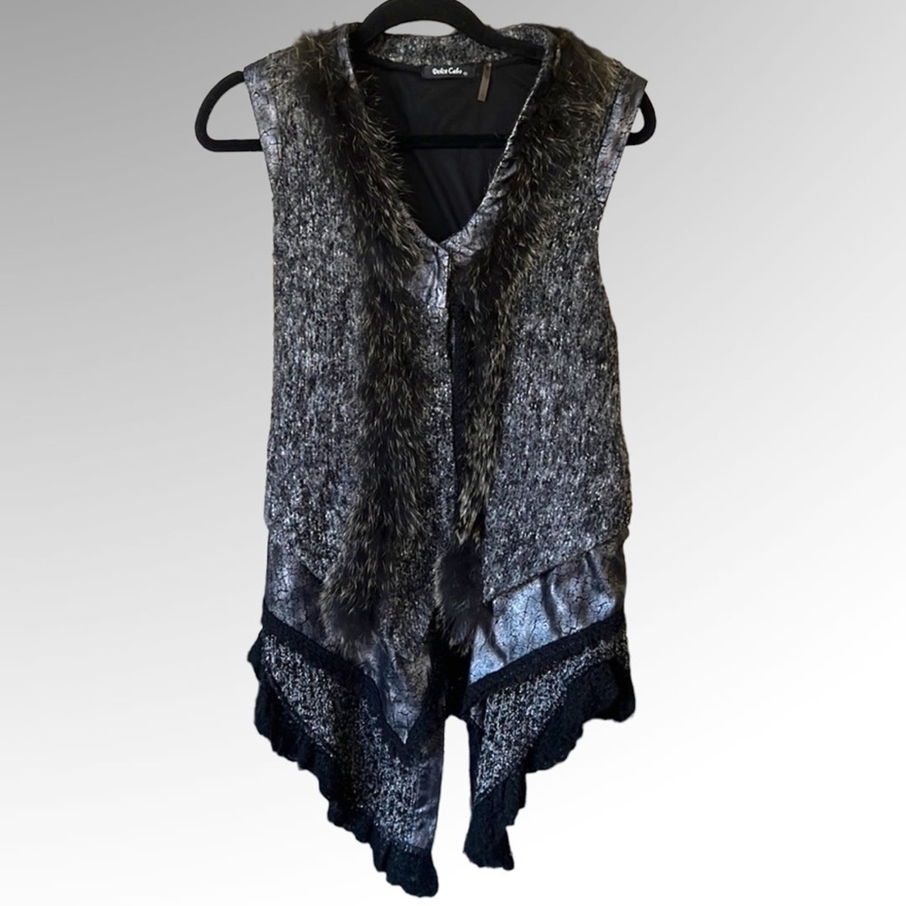 Dolce cabo vest.